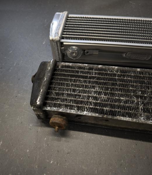 Zusatzwasserkühler 52 mm Audi 200 20VT / Typ 44 / Avant / quattro / 447 121 251 E